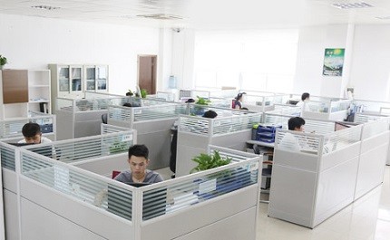 廣州發(fā)光字制作工廠設(shè)計(jì)團(tuán)隊(duì)丨百人設(shè)計(jì)團(tuán)隊(duì)
