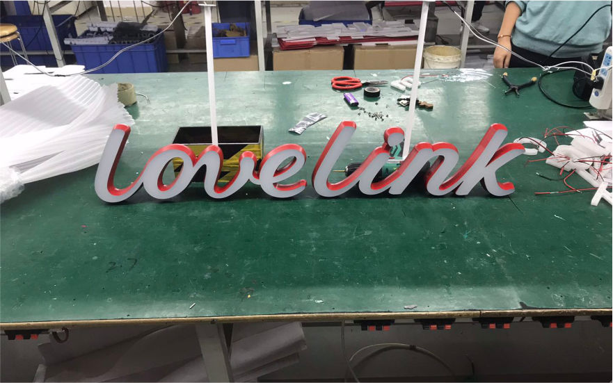 Love Link情侶珠寶品牌連鎖店迷你發(fā)光字